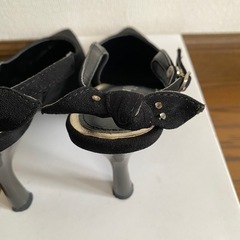リボン付きのハイヒールＬサイズの画像