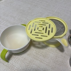 離乳食容器　マグ　水筒　セットの画像