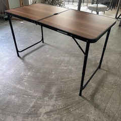 MERMONT 折りたたみテーブル 持ち運び可能！キャンプやBBQにも¥1400の画像