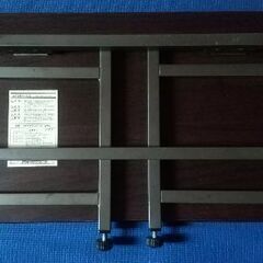山善　折りたたみテーブル　茶色の画像