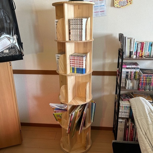 360度回転木目の本棚
