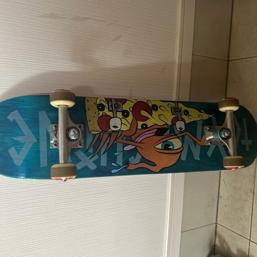 スケートボード