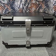 バイク用 リアボックス 80L 大容量 新品未使用