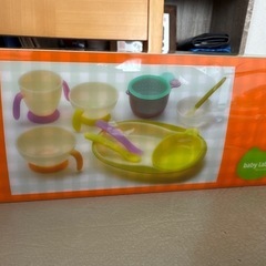 【未開封新品】combi  離乳食食器セットの画像