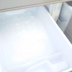【４３０㍑大型冷蔵庫✨】製氷完璧 ガチガチ冷え 氷大量😃『✨日立の美品 大型冷凍冷蔵車✨』HITACHI 日立 ノンフロン冷凍冷蔵庫 R-XG4  4300H（XN）☆2018年製の画像