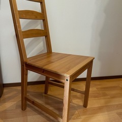IKEA椅子四脚の画像