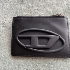 ディーゼル財布