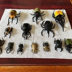 カブト虫のフィギュア