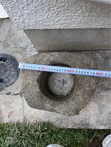 縁先手水鉢立鉢夏目 引き取りエリア大阪府】 立手水鉢　天然石