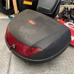 バイク用ボックス　脱着可能