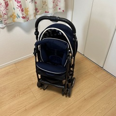 アップリカ　A型ベビーカーの画像