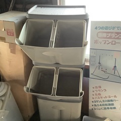 六分別ゴミ箱の画像