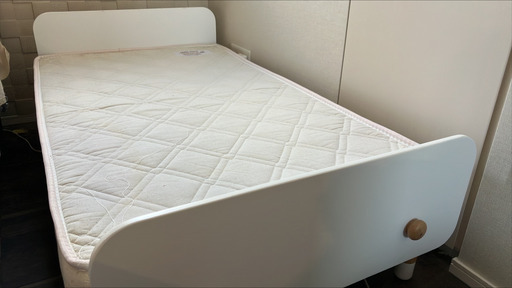 HOPPL_ホップル_ベビーベッド(ホワイト)_子供ベッドマットレス付き