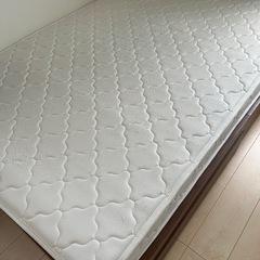 無料！セミダブルマットレス