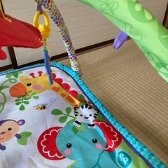 fisher price メリーの画像