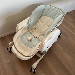 コンビ　Combi  手動ハイローチェア　ベビーチェアの画像