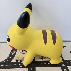 ピカチュウの画像