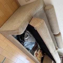 ソファの画像