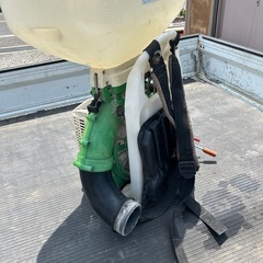 共立DMC521背負い式動力散布機　の画像
