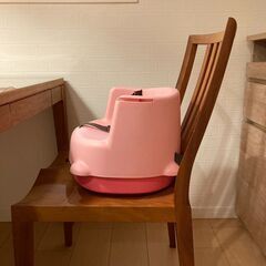 リッチェル 2WAYごきげんチェア：7カ月頃～5才頃の画像