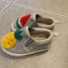 夏にピッタリ！可愛いデザインスニーカー12.5cmの画像