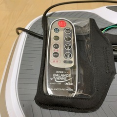 美品　ダイエット　3D振動マシンバランスウェーブネオの画像