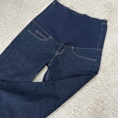 ⭐美品⭐ マタニティ ストレートジーンズ ユニクロ Mサイズの画像
