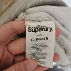 Superdry クロップド パーカー（グレー×ゴールド）サイズS？の画像
