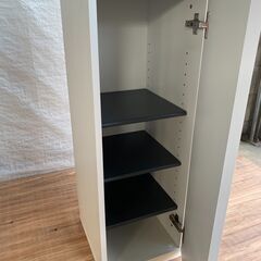 ホワイトシューズラック　３段付きの画像