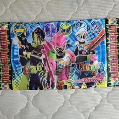 仮面ライダービルド、エグゼイド　まくらカバーの画像