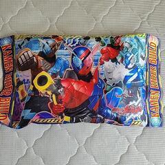 仮面ライダービルド、エグゼイド　まくらカバーの画像