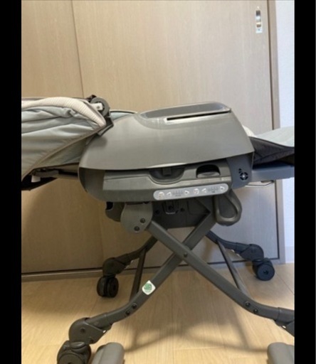 コンビ　ネムリラ　美品　
