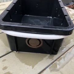 たまご稚魚隔離用フロートタイプ　　中古メダカ飼育ケース