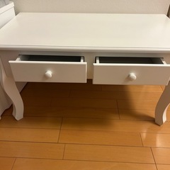 テーブルの画像