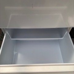 ✨美品✨　2023年式‼️　三菱電機 冷蔵庫 幅60cm 330L 右開き 3ドア 野菜室真ん中 氷点下ストッカー ホワイト MR-CX33H-Jの画像