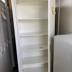オカムラ 両開き書庫の画像