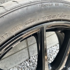 18インチホイールタイヤセット の画像