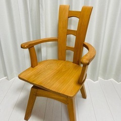 回転式ウッドチェア