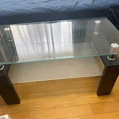 ガラステーブル