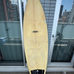【無料】サーフボード　6'3'