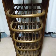 籐製（ラタン）のスリッパラック　7足可　／1万4千円くらいのお品物の画像