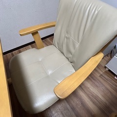 土曜日処分予定。横浜市戸塚区ダイニングテーブルの画像