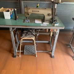 ミシン　MITSUBISHI DY-350