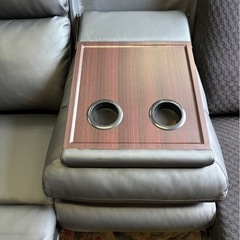 電動リクライニングソファの画像