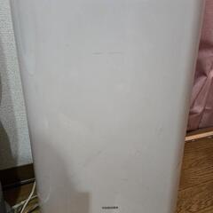 東芝製除湿機 RAD-CR100X(W)
