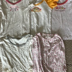 女の子　合冬服4点セットおまけ肌着　　の画像