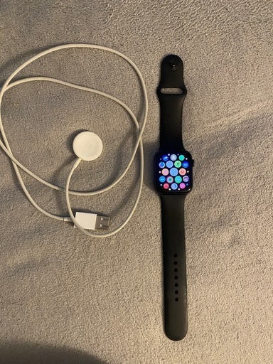 【Apple Watch Series 6（44mm・ブラック）充電器付き・動作良好】