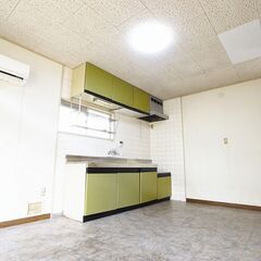 初期費用を限界まで抑えて、車3台も停められる庭付き一戸建てに引っ越したい方――他にいませんか？ - つくば市