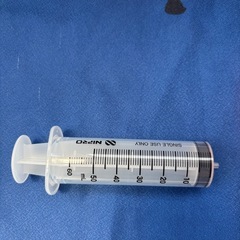 水遊び　水鉄砲　シリンジ　1回使用済み　ニプロ　50ml 工作　おもちゃ　 詰め替え等　計量の画像
