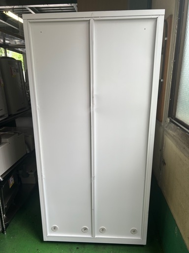 4人用ロッカー  895x 516x1795